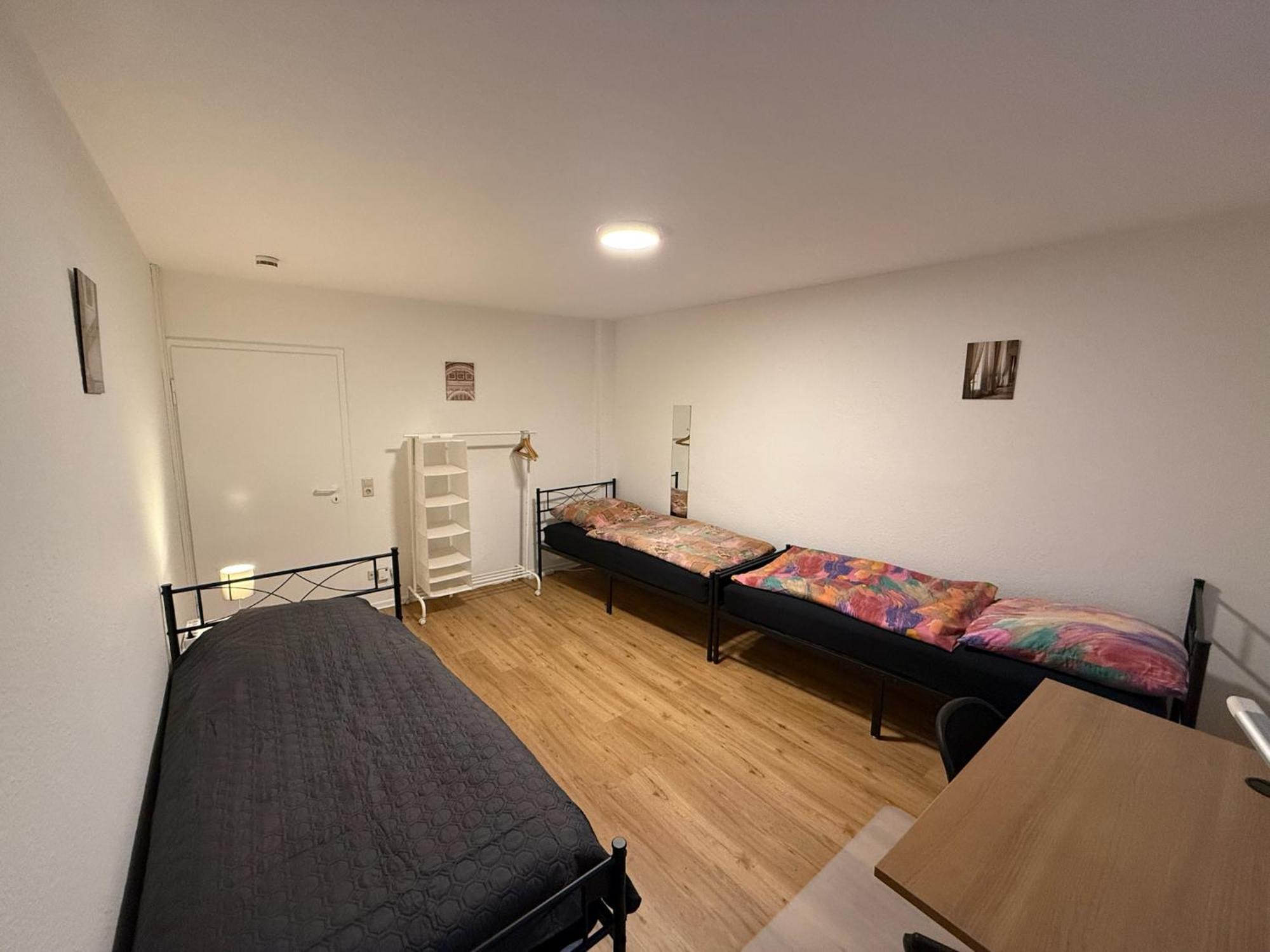 Big, Cosy And Central Apartment Karlsruhe Exterior photo